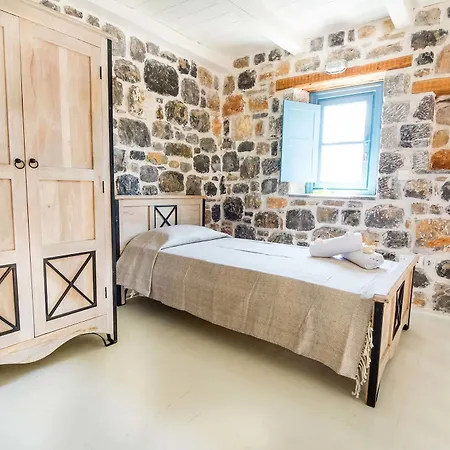 H Pserimos Hotel